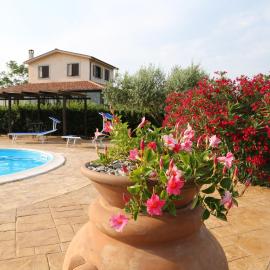 Agriturismo Casale Sasso, hotell i Cerveteri