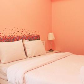 Modern 2BR Apartment at Newton Residence Bandung By Travelio