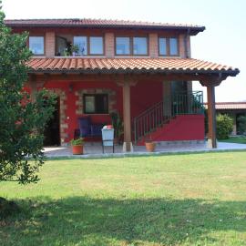 Llosa de Ibio, hotel u gradu Ibio