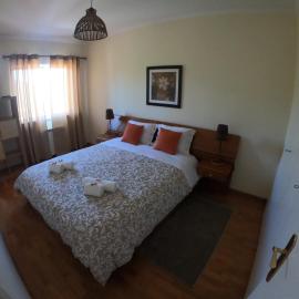 Golf & Beach Apartment, hotel en Charneca