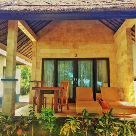 Jemeluk Beach Bungalows, hotell i Amed