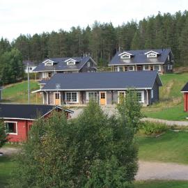 Särkijärven Majat, hotel i Muonio