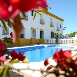 Hotel Andalou, готель у місті Montellano