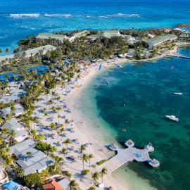 St. James's Club Resort - All Inclusive、イングリッシュ・ハーバー・タウンのホテル