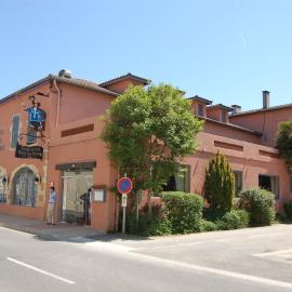 Hotel Restaurant des Thermes, hotel u gradu Castéra-Verduzan