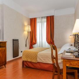 Hotel Ristorante La Pergola, hotelli kohteessa Magliano Sabina