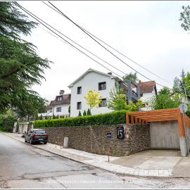 Apartmani15、アランジェロヴァツのホテル
