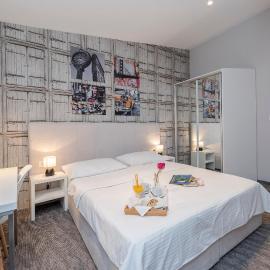 Downtown Boutique Hostel, hotel em Zadar