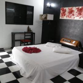Hotel Patropi、アシスのホテル