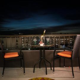 Manor Court Luxury Apartment