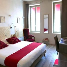 Hôtel Mille et une Feuilles, hotel sa La Charité-sur-Loire