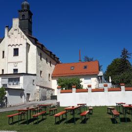 Schloss Weichs zu Regensburg mit 2Schlafzimmer Parkplatz Internet 75qm Zentrum