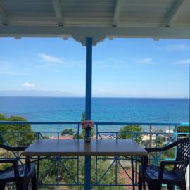 Coral Villas, hotel a Kómboi