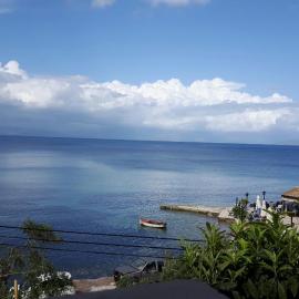 George's Sea View Apartments, hotel v destinaci Mesongi