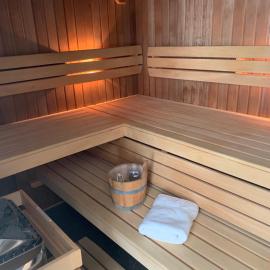 Luxe appartement met sauna, hotel v destinácii Drachten
