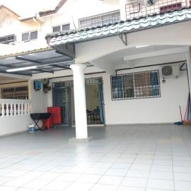 D'Rusa Homestay