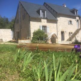 Le Dosne, ξενοδοχείο σε Saint-Didier-sur-Arroux
