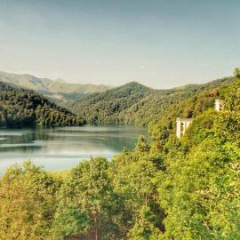 Viesnīca Goy Gol Lake Resort pilsētā Goygol