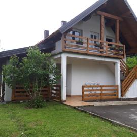 Apartment Sanja, hotel in Smoljanac