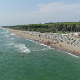 Happy Camp mobile homes in Camping Village Paestum, hotel in Eboli