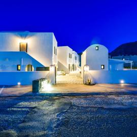 Sun Springs Suites, hotell i Kamari