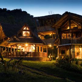 Mindo में, होटल Sacha Urco Lodge -Private Cloud Forest Reserve in Mindo- 4x4 recommended March-April