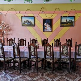 Biela Labuť, hotel a Michalovce