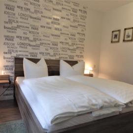 Pension Haus Heitzig, hotelli kohteessa Lippstadt