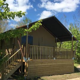 Riverwood Farm Glamping Safari Tent, hotel a Talaton