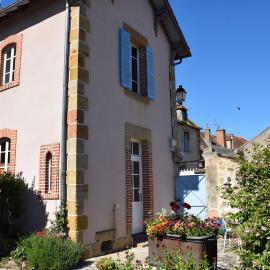 Le gîte clos Monade, hotel em Souvigny