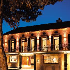Villa MARSAN - Maison Hervé-Martin GARRAPIT, hotel u gradu 'Villeneuve-de-Marsan'
