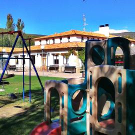 Entrerrobles, hotel a Valdeavellano de Tera