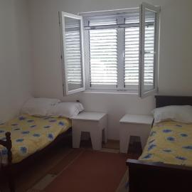 Room 4 U