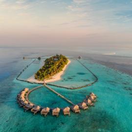 Komandoo Island Resort & Spa, hotel u gradu 'Komandoo'