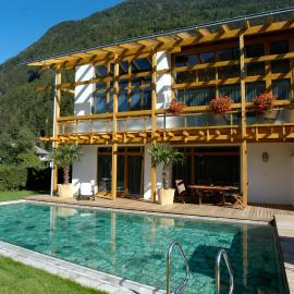 Gasthof Residence Brugghof & Erlhof, hotell sihtkohas Sand in Taufers