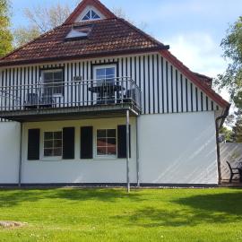 Ferienwohnung Mühlenstr Prerow, ruhig, zentral, mit Terrasse