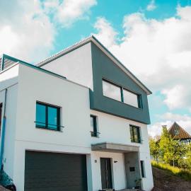 BikeHikeSleep Apartments, viešbutis mieste Zasbachvaldenas