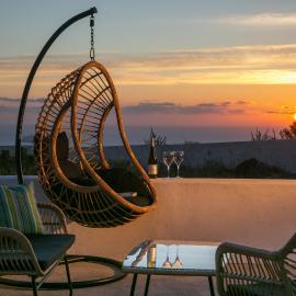 Caldera Sunset Villa, hotel in Megalochori