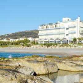 Capo Nettuno Hotel、カーポ・ドルランドのホテル