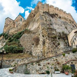 Casa castello: Rocca Imperiale'de bir otel