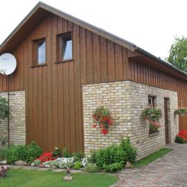 Pulkvedis Guest House, hotel in Ventspils