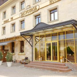 알마티에 위치한 호텔 Sacvoyage Hotel