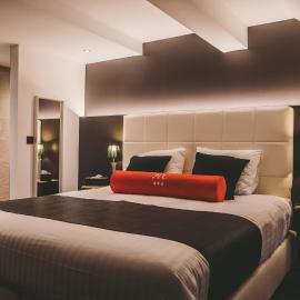 Hôtel Hors-Château - Liège Centre Historique, khách sạn ở Liège