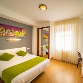 Hotel Centro Vitoria AutoCheckIn, ξενοδοχείο στο Βιτόρια-Γκαστέις