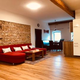 Ferienwohnung Klampfermühle – hotel w mieście Vorchdorf