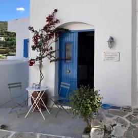Spacious Paros, Lefkes house with awesome view