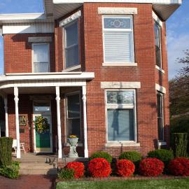 L&N Bed and Breakfast Ltd, hotel in Henderson