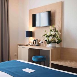 Viesnīca Best Western Hôtel Le Sud pilsētā Manoska
