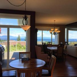 NeckPoint Treasure BNB, hotelli kohteessa Nanaimo