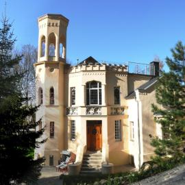 Villa Rosenburg, hotel v mestu Thale